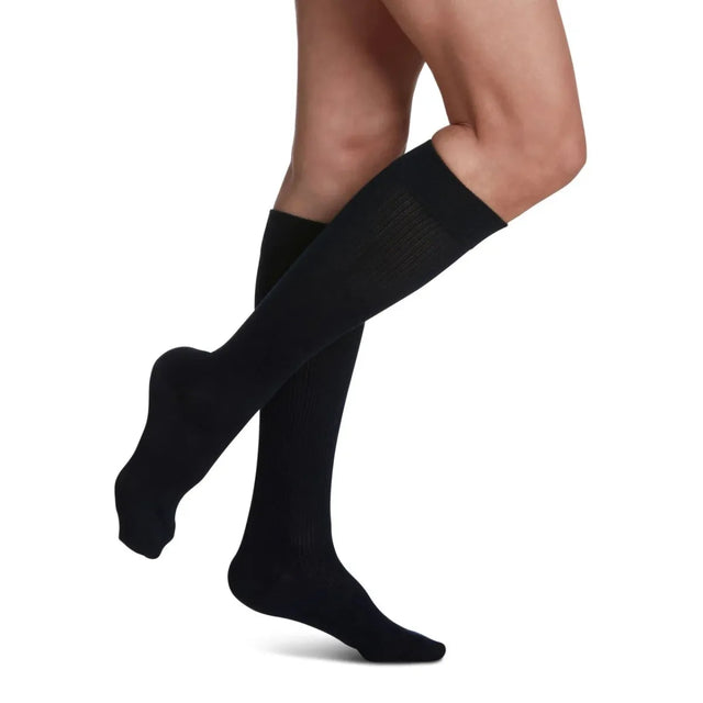 Sigvaris Knee High Casual Cotton Compression Women 15-20mmHg navy - Okotoks HC Pharmacy