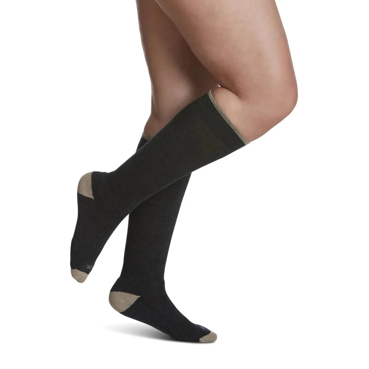 Sigvaris Knee High Merino Outdoor Compression Socks 15-20mmHg charcoal - okotoks hc pharmacy
