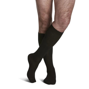 Sigvaris Knee High Traveno Compression Socks Men 15-20mmHg black - okotoks hc pharmacy